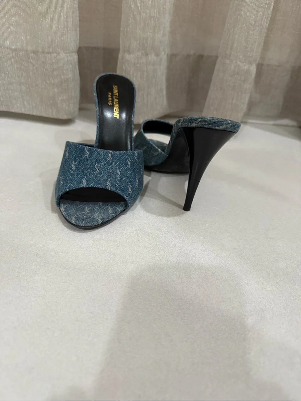 Saint Laurent Denim Open-Toe Mule Heels in Blue LA 16 Cassandre - Picture 4 of 7
